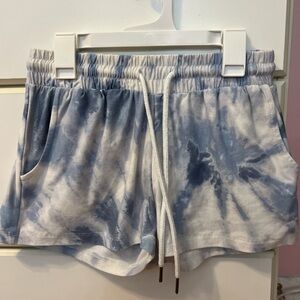 Cloudy Blue Tie-Dye Women's boutique Shorts